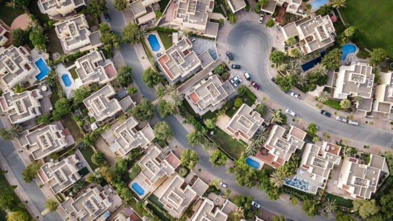 Beneficios de solicitar financiación para una promotora inmobiliaria